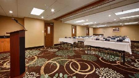 Las mejores ofertas de BEST WESTERN HOSPITALITY HOTEL Livonia