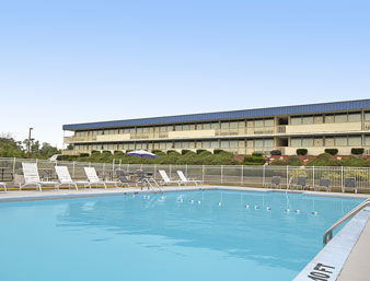 Las mejores ofertas de Days Inn By Wyndham St Clairsville Saint Clairsville