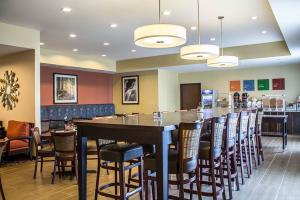 Las mejores ofertas de COMFORT INN Saint Clairsville