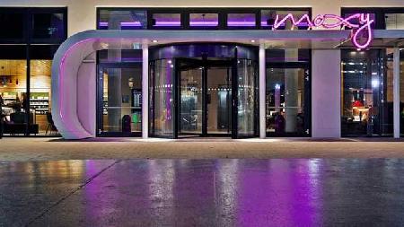 MOXY VIENNA AIRPORT