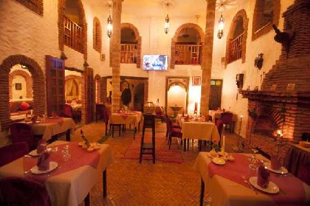 Las mejores ofertas de RIAD AL MADINA HOTEL Esauira