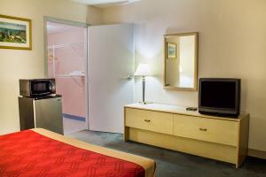 Las mejores ofertas de ECONO LODGE HAZLETON NORTH Drums