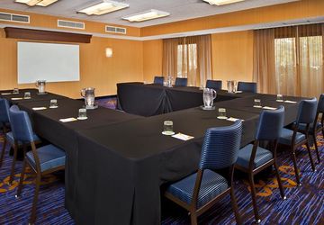 Las mejores ofertas de COURTYARD By MARRIOTT PHILADELPHIA WILLOW GROVE Willow Grove