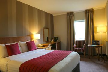 Las mejores ofertas de CEDAR COURT HOTEL WAKEFIELD Wakefield 