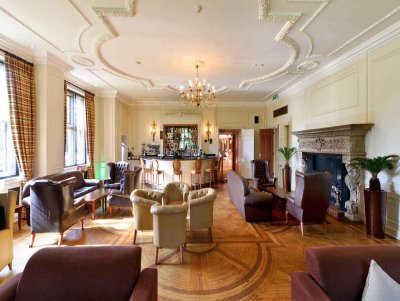 Las mejores ofertas de MACDONALD SAVILL COURT HOTEL N SPA (SGL) Windsor 