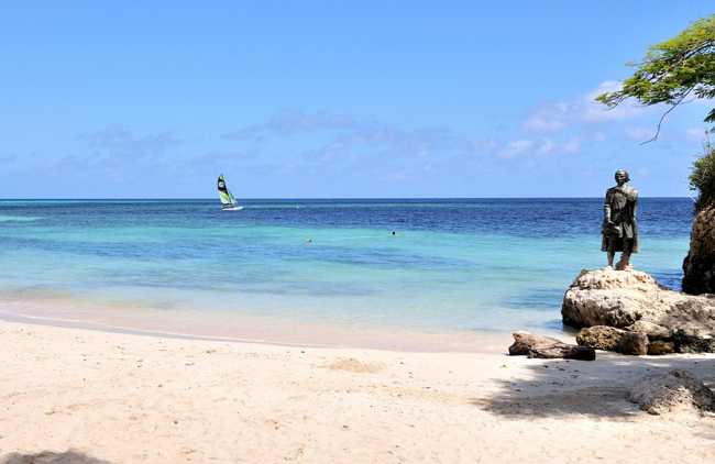 CLUB AMIGO ATLANTICO GUARDALAVACA