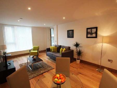 Las mejores ofertas de FUSION COURT 1B Londres