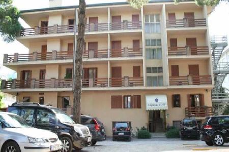 Las mejores ofertas de CAPANNA D ORO HOTEL Lignano Sabbiadoro 