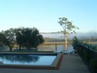 Las mejores ofertas de OAKS RANCH AND COUNTRY CLUB Batemans Bay 