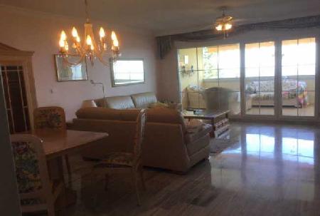 Las mejores ofertas de IMPRESSIVE APARTMENT IN MARBELLA FOR 7 PEOPLE. Marbella