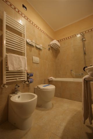 Las mejores ofertas de Athena Torrita Di Siena 