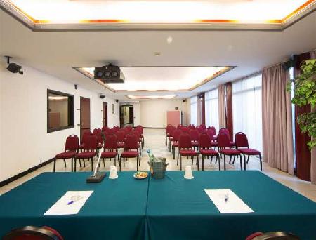 Las mejores ofertas de BEST WESTERN Hotel Solaf Medolago