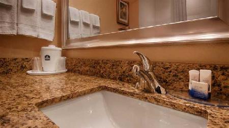 Las mejores ofertas de BEST WESTERN SUMMER CREST Wesley Chapel 