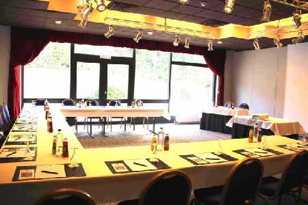 Las mejores ofertas de HOTEL & APARTHOTEL CASTEAU RESORT MONS Casteau