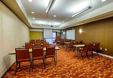 Las mejores ofertas de COURTYARD SALISBURY Salisbury