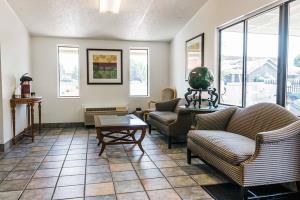 Las mejores ofertas de Rodeway Inn Auburn Hills - Detroit Auburn Hills