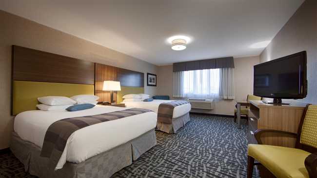 PLUS INN CONFERENCE CENTER