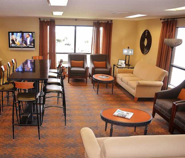 PLUS INN CONFERENCE CENTER