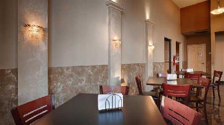 Las mejores ofertas de BEST WESTERN AIRPORT INN Monroeville 