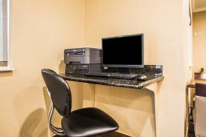 Las mejores ofertas de COMFORT INN AND SUITES WATERLOO CEDAR FALLS(Formerly -FAIRFIELD INN WATERLOO) Waterloo 