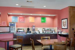 Las mejores ofertas de COMFORT SUITES Greenwood