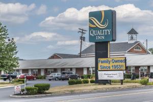 Las mejores ofertas de QUALITY INN BREEZE MANOR Breezewood
