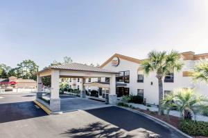 Las mejores ofertas de COMFORT INN Surfside Beach 