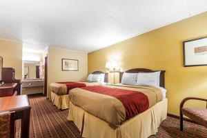Las mejores ofertas de ECONO LODGE Lenoir City