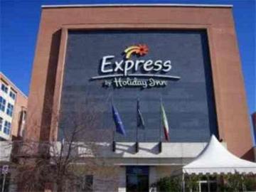 Las mejores ofertas de Holiday Inn Express Foligno Foligno