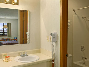 Las mejores ofertas de DAYS INN MOUNTAIN GROVE Mountain Grove 