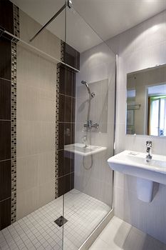 Las mejores ofertas de NEWHOTEL GARE DU NORD Paris