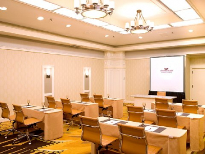 Las mejores ofertas de CROWNE PLAZA FAIRFIELD Fairfield 