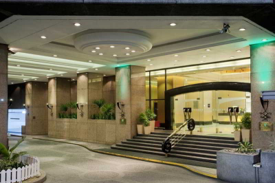 Best offers for HOLIDAY INN GALLERIA(EXECUTIVE KING) Manila