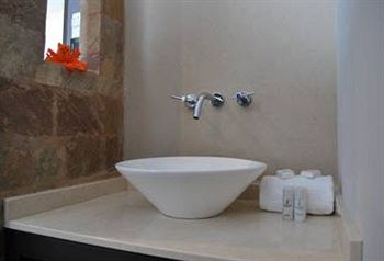 Las mejores ofertas de DAZZLER HOTEL CAMPANA Campana