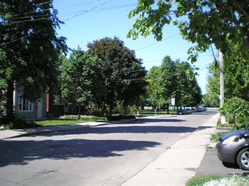 Las mejores ofertas de SUNNYSIDE BED AND BREAKFAST Ottawa