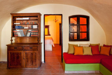 Las mejores ofertas de LAVA SUITES & LOUNGE Thira