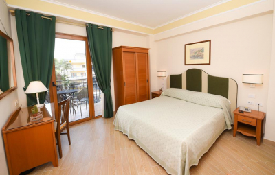 Las mejores ofertas de Tourist Sorrento