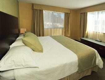 Las mejores ofertas de RAMADA BY WYNDHAM WILLIAMS LAKE Williams Lake