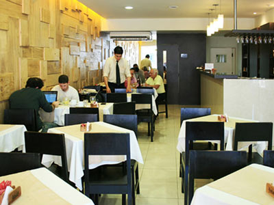 Las mejores ofertas de HOTEL Y APARTHOTEL COLON Resistencia 