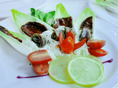 Las mejores ofertas de RAYENTRAY HOTEL Trelew