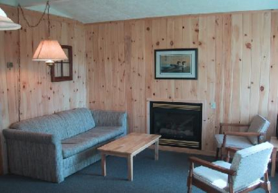 Las mejores ofertas de COLONIAL BAY MOTEL RESORT - STANDARD CB Huntsville