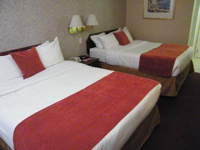 Las mejores ofertas de Ramada Limited 100 Mile House - Kitchen Unit Cb One Hundred Mile House