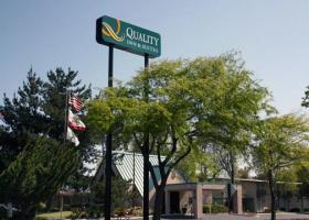 Las mejores ofertas de QUALITY INN & SUITES Santa Maria 