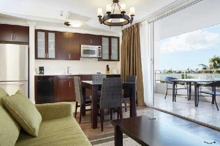 Las mejores ofertas de Regency On Beachwalk Waikiki By Outrigger Honolulu 