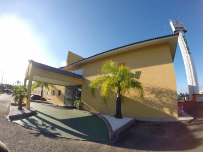 Las mejores ofertas de HARBOR SELF HOTEL GRACIOSA Quatro Barras 