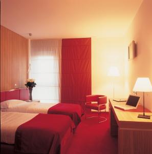 Las mejores ofertas de Standard Hotel Raffaello Modena