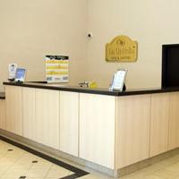 Las mejores ofertas de La Quinta Armonk Arnesen
