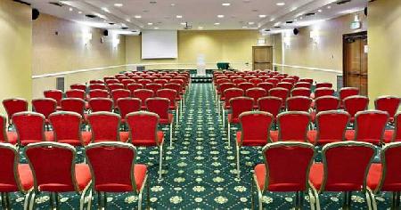Las mejores ofertas de HOLIDAY INN VERONA CONGRESS CENTRE Villafranca Di Verona