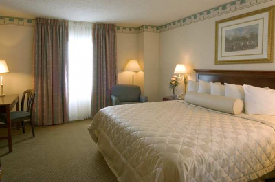 Las mejores ofertas de Embassy Suites Dulles Airport Herndon 