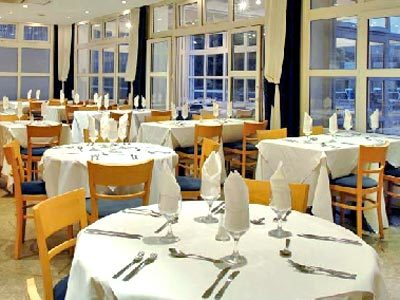 Las mejores ofertas de Torrecillas Carilo Apart & Spa CARILÓ